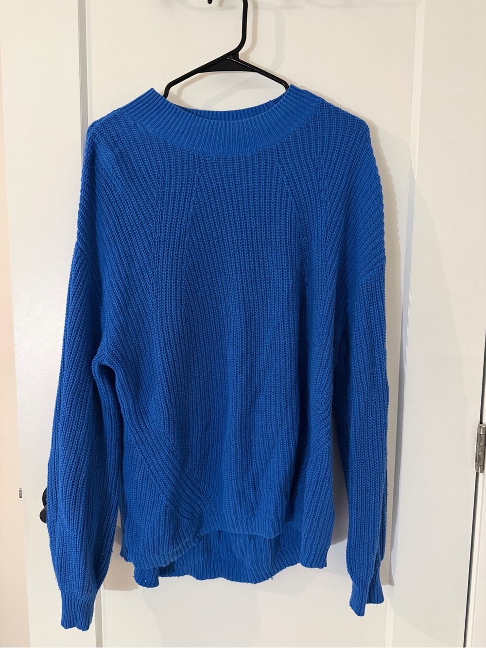 Old Navy Royal Blue Women’s Knit Crewneck Sweater